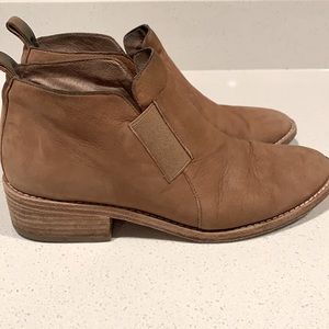 Booties Eileen Fisher
